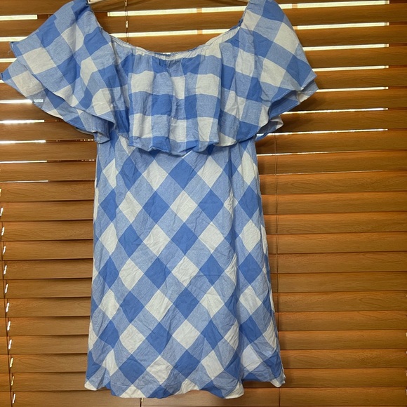 Sugar lips plaid off the shoulder dress size S Color: white and blue - Picture 8 of 9